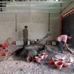 Pengawasan Ketat Babinsa Beru Pastikan Proyek KDKMP Berjalan Lancar