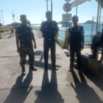 TNI Hadir Jaga Pelabuhan Poto Tano, Keamanan Wilayah Tetap Terjaga