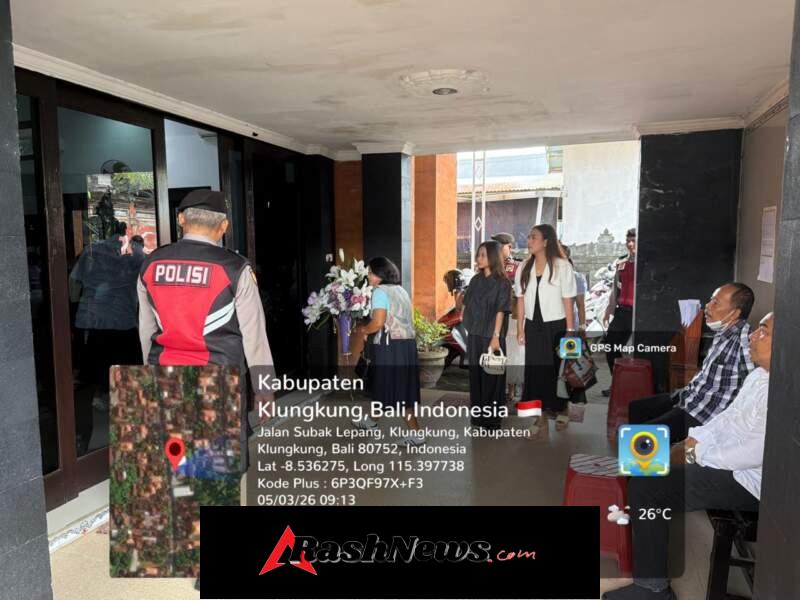Samapta Polres Klungkung Amankan Ibadah di Gereja Santa Sisilia