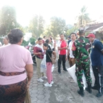 Hadir di Tengah Warga, Babinsa Desa Pemuteran Kawal Kegiatan Bulan Bakti Gotong Royong Masyarakat (BBGRM)