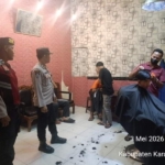 Polsek Selat Laksanakan Blue Light Patrol untuk Tingkatkan Keamanan Wilayah