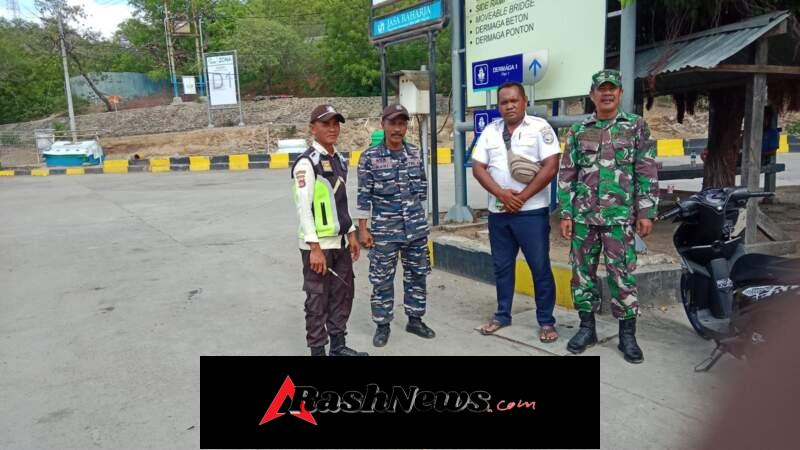 TNI Hadir di Pelabuhan Poto Tano, Jamin Keamanan dan Kelancaran Penyeberangan