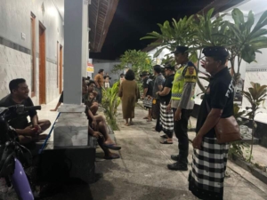 Bhabinkamtibmas Desa Kutampi Kaler Lakukan Pendataan Duktang, Jaga Kondusifitas Wilayah.