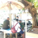 Humanis dan Inspiratif, Babinsa Koramil Bola Ajak Pelajar Raih Masa Depan Gemilang