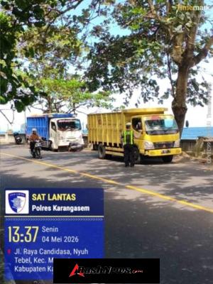 Satlantas Polres Karangasem Berikan Himbauan Parkir Truk di Obyek Wisata Candidasa