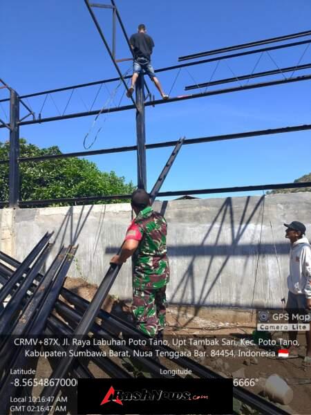 Koramil 1628-04/Poto Tano Kawal Pembangunan KDKMP Desa Tambak Sari