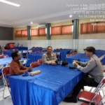 Kapolsek Mengwi Pantau Kelulusan Siswa di SMK PGRI 2 Badung