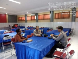 Kapolsek Mengwi Pantau Kelulusan Siswa di SMK PGRI 2 Badung