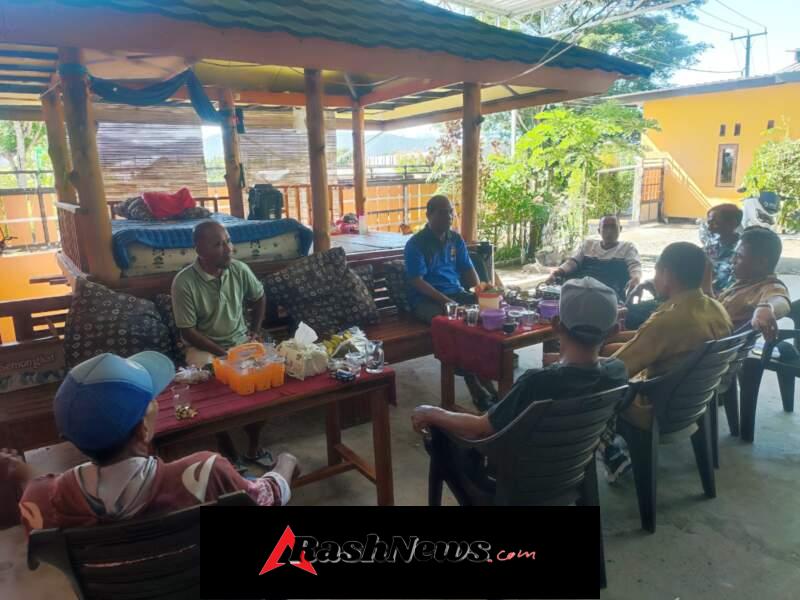 Jaga Kondusifitas Wilayah, Babinsa Kelanir Mediasi Batas Tanah Warga dan Pemdes