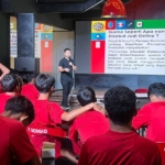 Polres Gianyar Berikan Penyuluhan Dampak Penyalahgunaan Media Sosial kepada Generasi Muda Bali United FC
