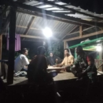 Sertu Marhaban Babinsa Koramil 1614-03/Hu’u kodim 1614/Dompu Ajak Warga Desa Marada Tingkatkan Kewaspadaan Lingkungan