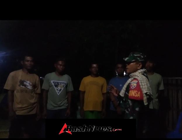 Babinsa Koramil 1608-05/Donggo Intensifkan Patroli Malam, Perkuat Stabilitas Keamanan Wilayah