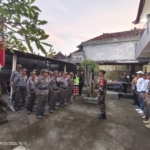 Jaga Kondusifitas Dan Tertibkan Warga Pendatang, Babinsa Semarapura Kauh Bersinergi Gelar Ronda Dan Sidak Duktang