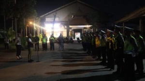 Wakapolres Badung Pimpin Apel Patroli Malam Minggu, Antisipasi Gangguan Kamtibmas di Kuta Utara