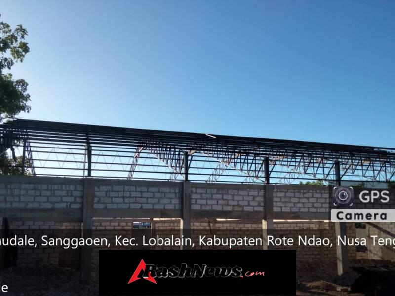 Serka Ishak Manafe Monitoring Persiapan Pemasangan Atap