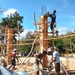 Tahap Pengecoran Tiang Depan KDKMP Desa Keoen Berjalan Lancar