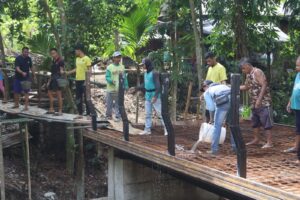 Jembatan 14 Meter Penghubung Dua Desa Dibangun Melalui Program Bhakti TNI AD untuk Rakyat