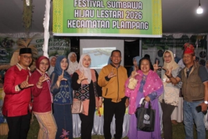 Wujud Dukungan terhadap Kelestarian Lingkungan, Ketua Persit KCK XXVI Dim 1607 Hadiri Festival Sumbawa Hijau Lestari