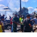 TNI Hadir untuk Rakyat, Koramil 1607-03/Ropang Bantu Atasi Kebakaran Rumah Warga