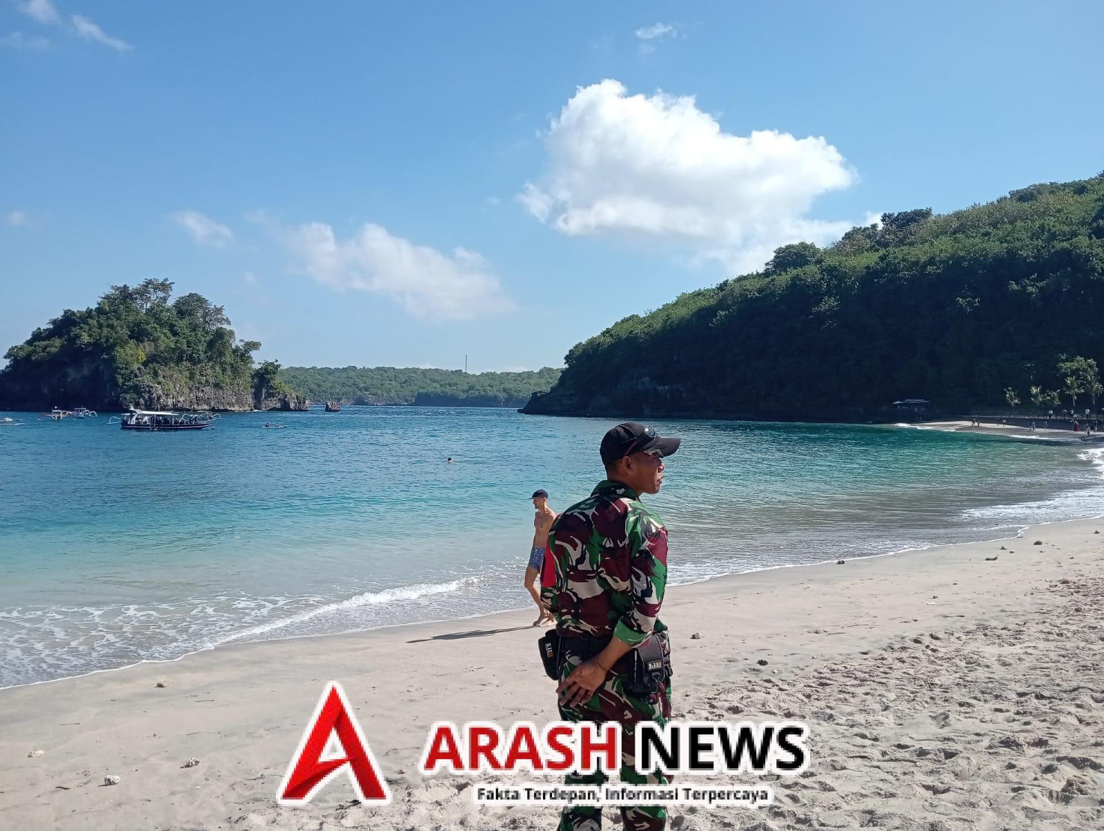 Dukung Peningkatan Destinasi Wisata, Danramil Nusa Penida Utus Babinsa Pantau Keamanan Pantai Crystal Bay