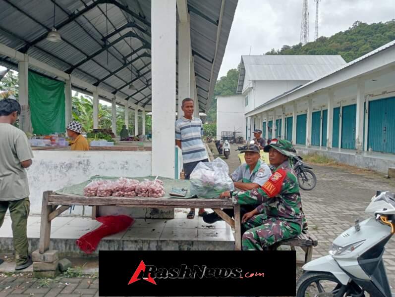Babinsa Beru Perkuat Kemanunggalan TNI-Rakyat Melalui Patroli dan Komsos