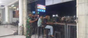 Koramil 1628-02/Sekongkang Tingkatkan Kewaspadaan Melalui Patroli Rutin Malam Hari