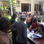 Babinsa Bangbang Monitoring Penyaluran Bantuan Pangan CBP, 490 Warga Terima Manfaat Program Pemerintah