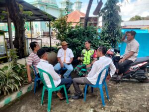Melalui Komsos, Babinsa Ingatkan Bahaya Narkoba dan Pentingnya Gotong Royong
