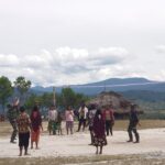Menyatu dalam Doa dan Bakti, Pengabdian Tanpa Batas Satgas 742/SWY di Papua