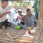 Melalui Komsos, Babinsa Desa Rempe Tingkatkan Kedekatan dengan Masyarakat