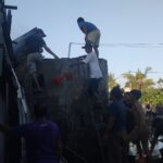 Kebakaran Diduga Akibat Korsleting, Babinsa Dampingi Penanganan Warga