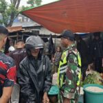 Dukung Perekonomian Warga, Babinsa Ajak Pedagang Ciptakan Lingkungan Usaha Sehat