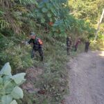 ‎Babinsa Hadir di Tengah Warga, Gotong Royong Jadi Wujud Kemanunggalan TNI dan Rakyat
