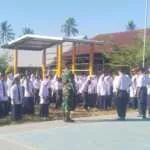 TNI Masuk Sekolah, Koramil 1607-07/Lunyuk Perkuat Karakter dan Disiplin Siswa melalui Wasbang dan PBB