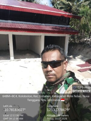 Serda Joni D. Ludji Pastikan Pekerjaan Kanopi KDKMP Desa Oematamboli Berjalan Aman dan Lancar