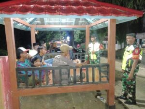 Sinergi Babinsa dan Aparat Desa Ciptakan Situasi Aman dan Kondusif di Lambu