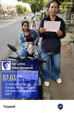 Satlantas Polres Karangasem Berikan Teguran Tertulis Bagi Pengendara Tanpa Helm