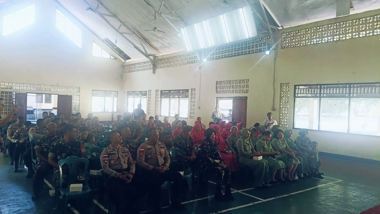 Prajurit Kodim 1630/Mabar Bersama Persit Ikuti Pelatihan Wirausaha dan Program ASABRI