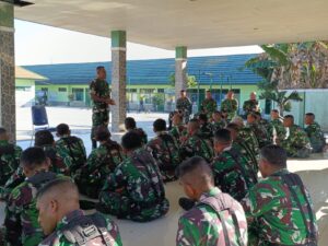 Dandim 1613/Sumba Barat Berikan Jam Komandan, Tekankan Profesionalisme dan Sinergitas Personel