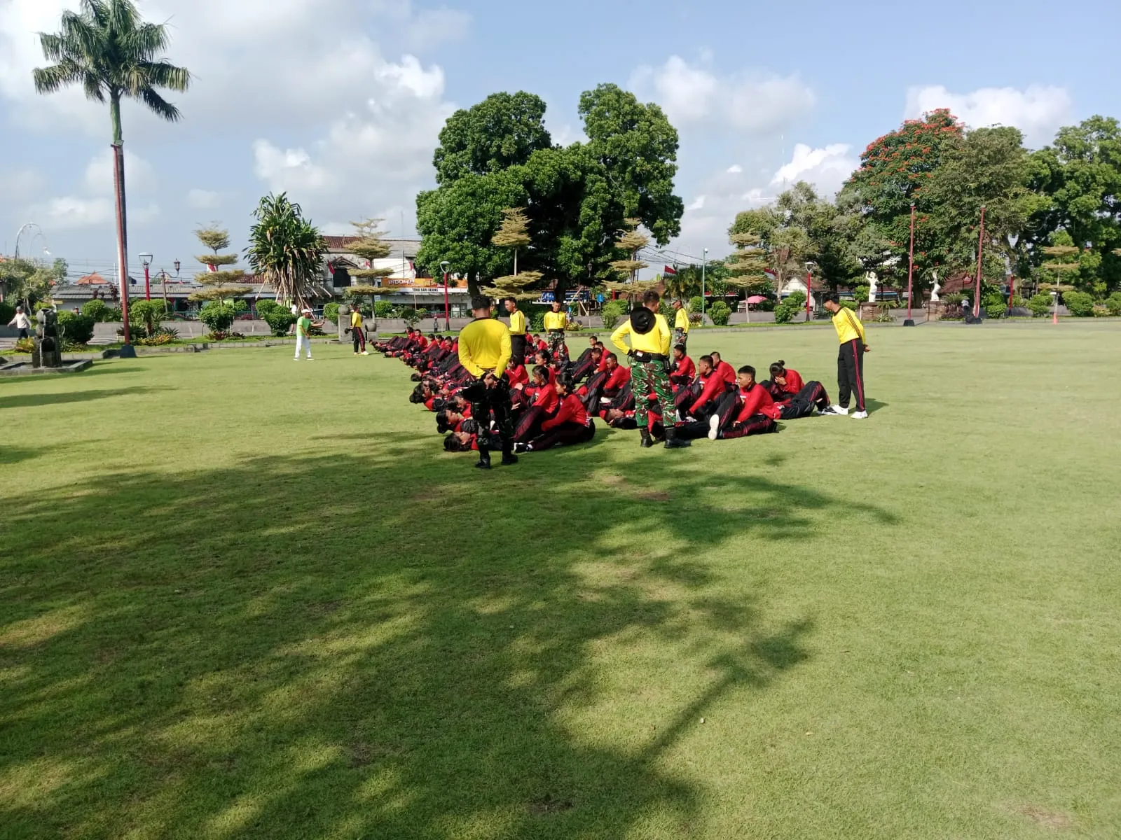 Kodim 1616/Gianyar Bersama Tim Pelatih Gabungan Bentuk Capaska Berkarakter dan Berintegritas