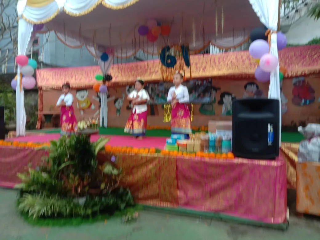 Jalan Santai HUT Ke 66 SD Negeri 2 Semarapura Kangin, Serka Nyoman Suartana Turun Langsung Beri Pengawalan