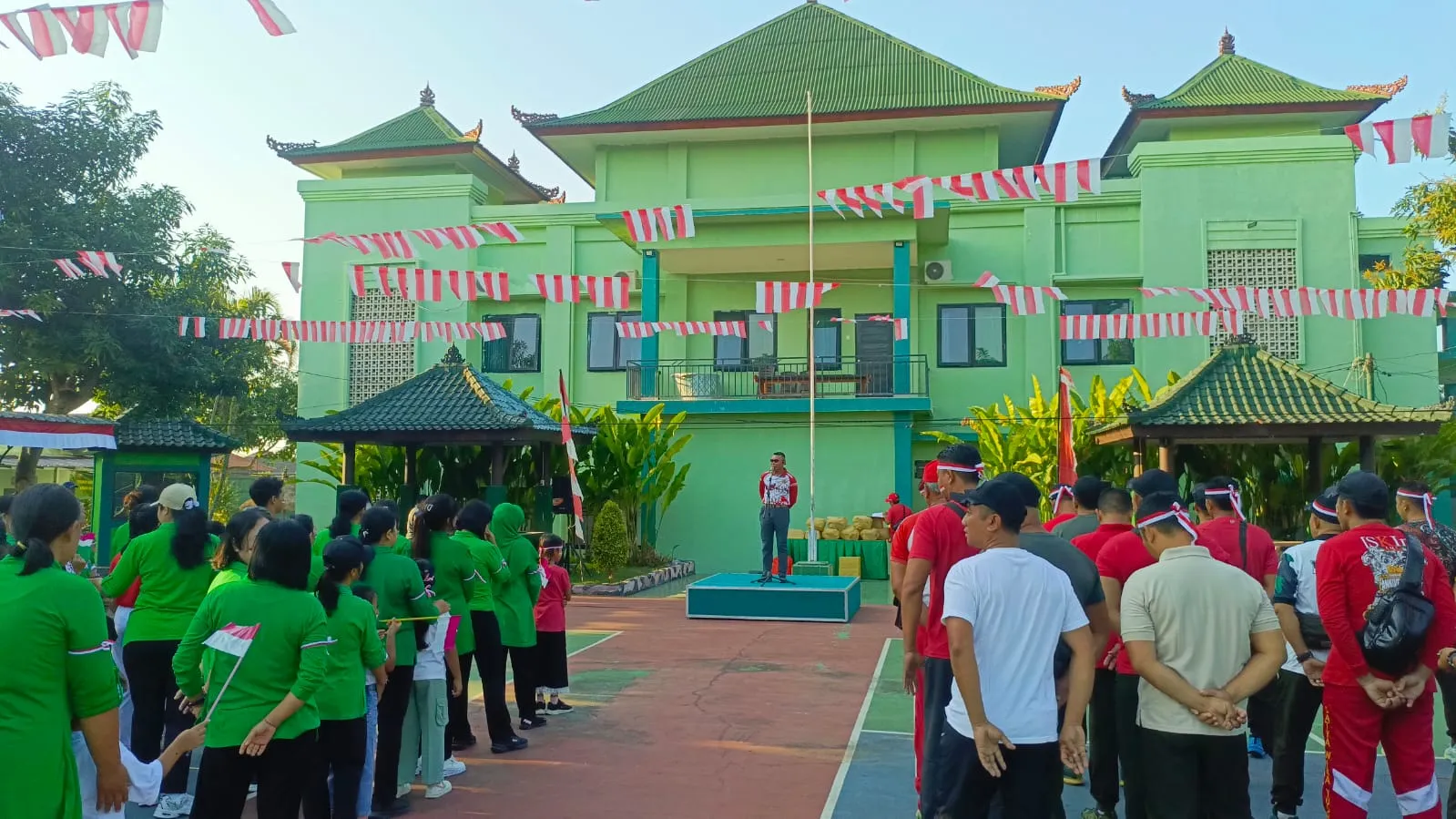 Semangat  Nasionalisme dan Kebersamaan Menyala di Kodim Klungkung, Dandim Klungkung Gelar Lomba 17an