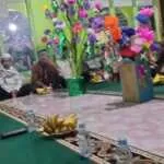 Babinsa Kelurahan Dalam Hadir di Tengah Warga dalam Peringatan Maulid Nabi Muhammad SAW
