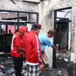 Peduli Korban Kebakaran, Wabup Dirga Turun Langsung ke Selemadeg Barat dan Kediri