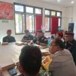 Bhabin delod peken hadiri rapat koordinasi terkait peredaran narkoba di masyarakat