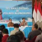 Bidkum Polda Bali Sosialisasikan KUHP Baru dan UU PKDRT kepada Personel Polres Klungkung