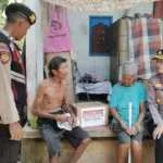 Kapolsek Blahbatuh Hadir Berbagi, Salurkan Bantuan Sosial Kepada Warga Di Banjar Pering