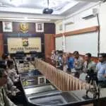 Polres Tabanan Ikuti Pembinaan Rohani Rutin, Perkuat Mental dan Integritas Personel