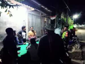 Cegah Gangguan Kamtibmas, Babinsa Sape Ingatkan Warga Jaga Keamanan Lingkungan