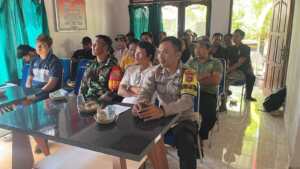 Babinsa Dampingi Penetapan KPPS Pilkel, Pastikan Berjalan Jujur dan Transparan